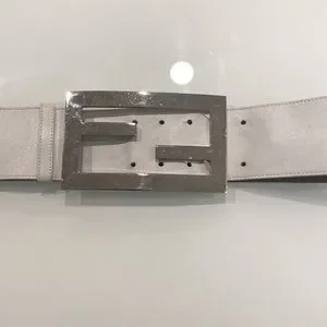 Fendi | Accessories | Oversized Fendi Runway Belt 6 X 4  display picture 3
